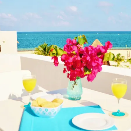 Corales Suites