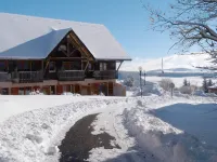 Résidence Le Bois de la Reine Hôtels à proximité de : Lac des Hermines