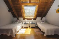 Apartamentos de Montaña Mendiola - Casa Ferran-Casa Karrikaburu Các khách sạn ở Comarca de Baztan