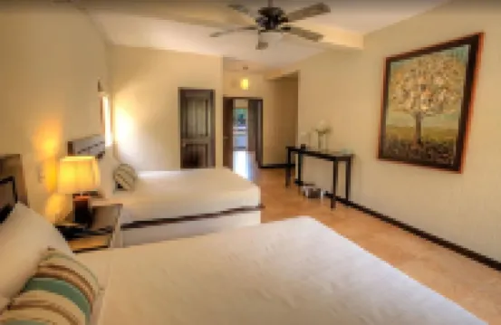 Boca Olas Resort & Villas