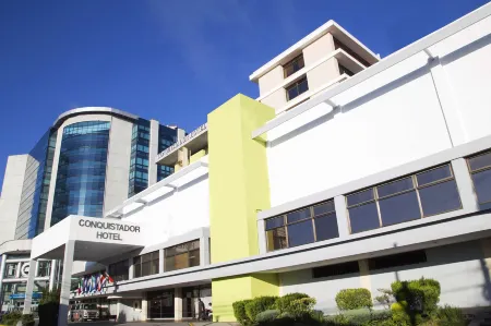 Conquistador Hotel & Conference Center
