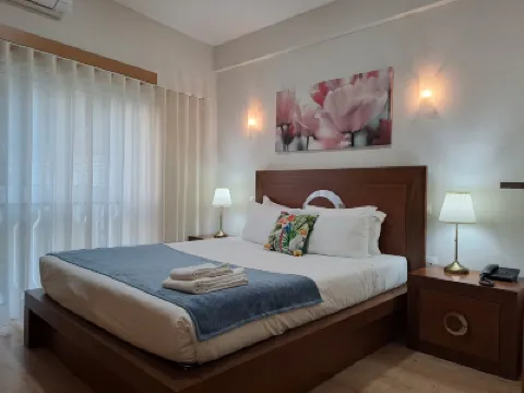 Hotel Square Hotels in 