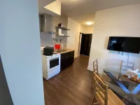 New Dt Apartment Walk To All