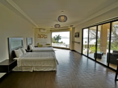 Nammbú Beach Front Bungalows Hotels in Puerto Carrillo