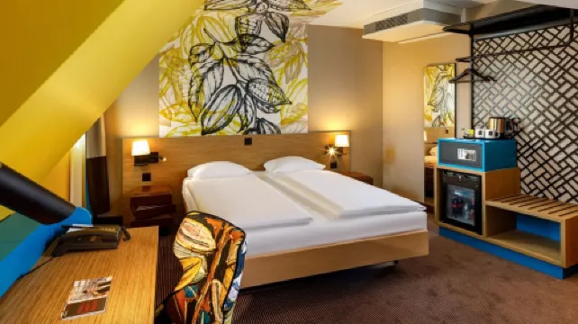 Swiss Chocolate by Fassbind Lausanne Photos