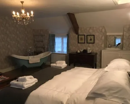 Clare Cottage Hotels in Sherborne