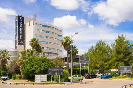 Grand Hôtel de Nîmes 4 étoiles