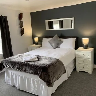 The Silverton Inn Hotels near Tiverton Castle