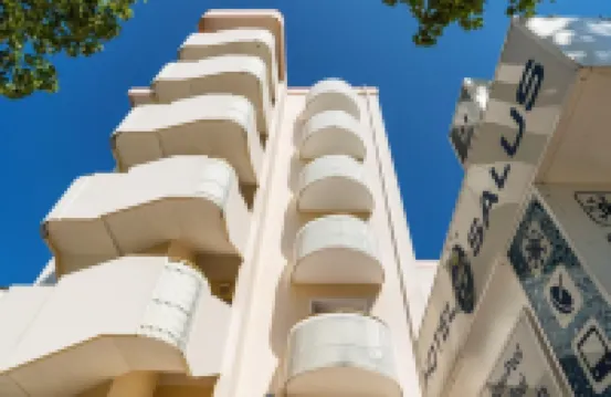 Salus Smart & Chic Hotel