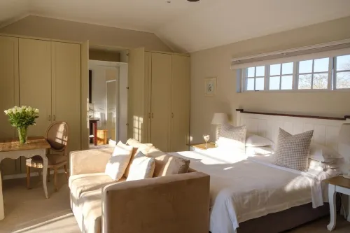 Constantia White Lodge Guest House - 4 estrellas
