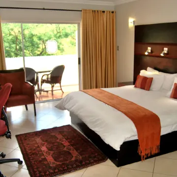 Safari Hotel & Convention Centre