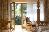 Landhotel Postwirt Hotels in Neuschonau