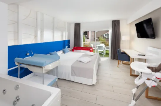 PlayaOlid All Inclusive Hoteles cerca de Playa del Duque