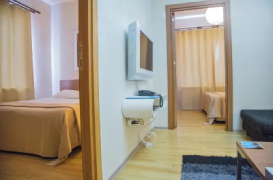 Airport Residence Hotels near Hermandere