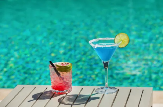 Pefki Deluxe Residences - Adults Only 16Plus