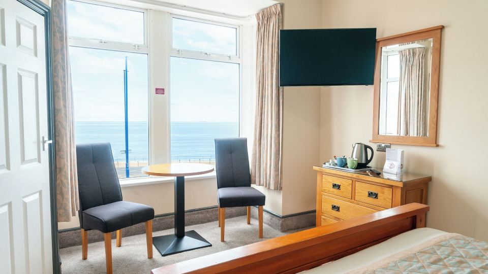 Claxton Hotel