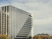 Ibis Paris la Défense Esplanade Hotels near Jardin du square des Corolles