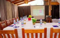 Veivaag Lodge Hotels in Sekondi-Takoradi