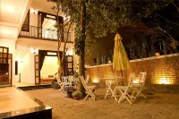 Blue Lake Homestay โรงแรมใกล้เติ่นอัน