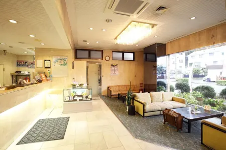 Uwajima Regent Hotel Отели рядом со станцией JR Takamitsu station