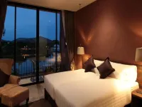 The Glory River Kwai Hotel Hotels near Sutjai