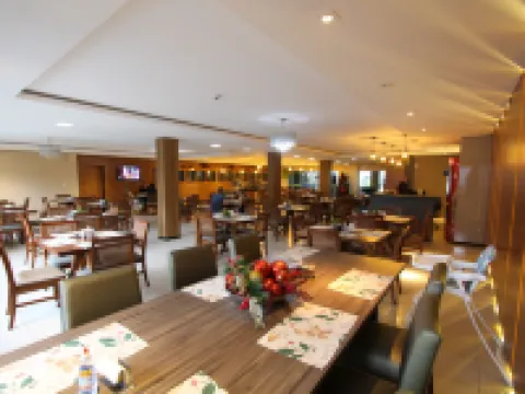 Golden Ville Hotel Hotels in Maraba