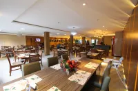 Golden Ville Hotel Hotels in Maraba