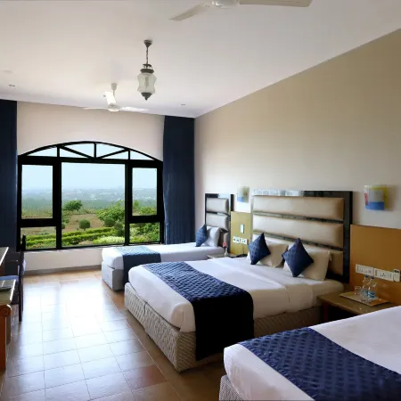 Kohinoor Samudra Beach Resort