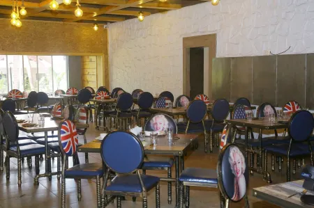 Sai River Resort Отели в г. Джамбарунг