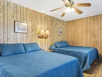Thunderbird Resort & Event Center Hotels in Burnet County