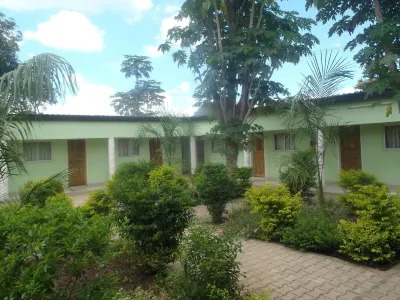 Richland Lodge Sinazeze โรงแรมใน