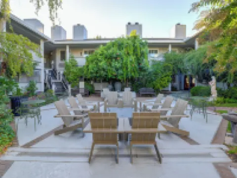 SONOMA VALLEY INN, TAPESTRY COLLECTION BY HILTON Hotels in Sonoma