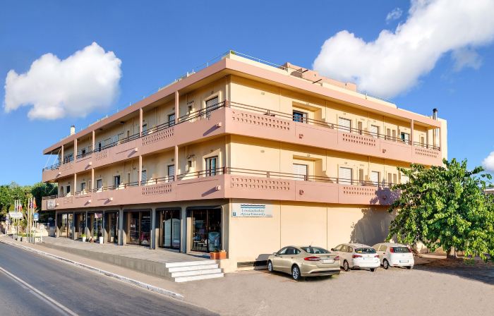 Louladakis Apartments