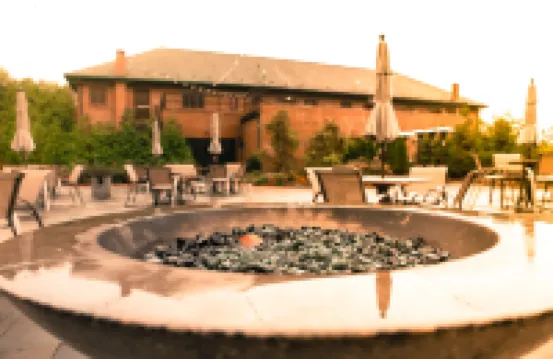 The Beaumont Inn Hotels in Harveys Lake