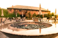 더 보몬트 인 하비스 레이크 호텔