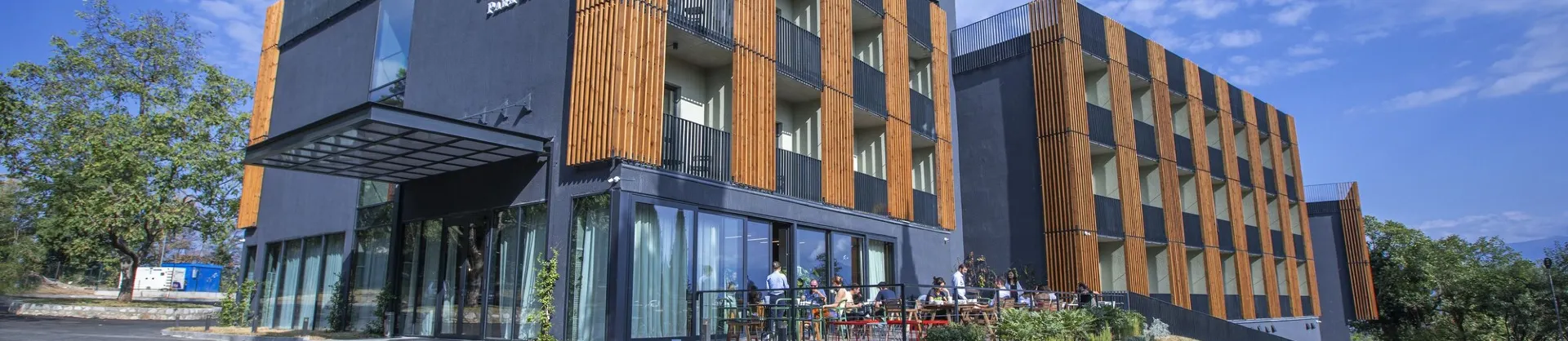 Four-Star Hotels