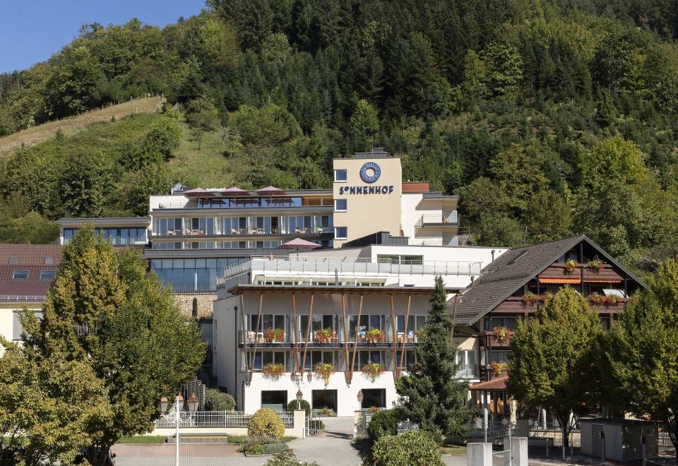 hotel overview picture
