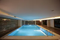 Heybeli Hotel - Pools