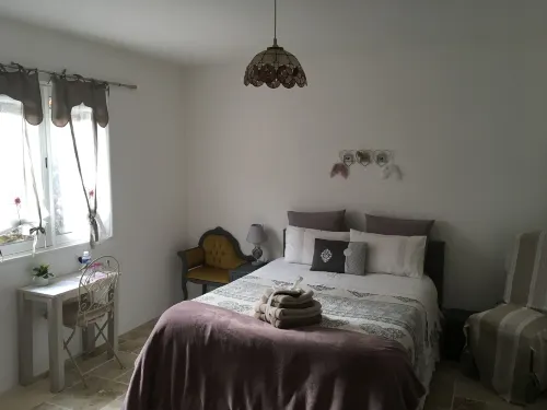 Mas de Peycavier Hotels in Claviers