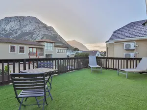 Lavender Manor Guest Lodge