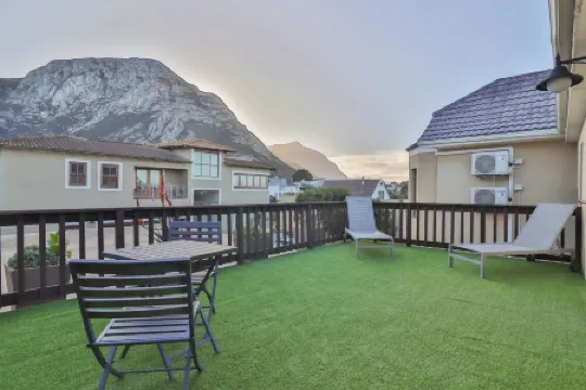 Lavender Manor Guest Lodge