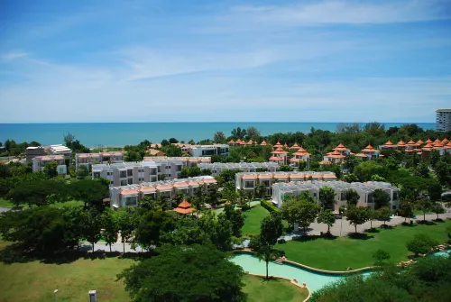 The Legend Boathouse - 904