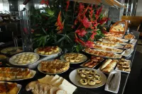 Da Vinci Hotel & Conventions - breakfast