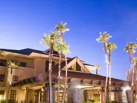 大溪地鄉村水療度假村 鄰近哈里瑞德國際機場（麥卡倫國際機場）的酒店