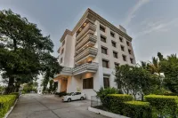 Sun-n-Sand Shirdi Hotel dekat Saibaba Temple Shirdi