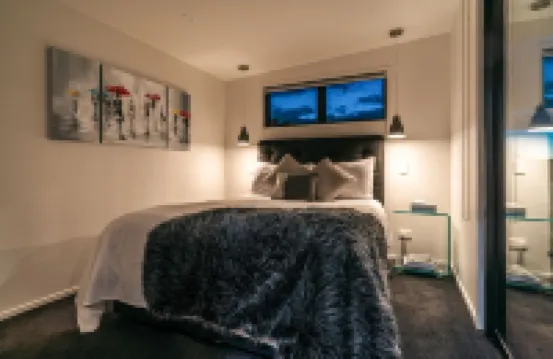 Guesthouse on Queens