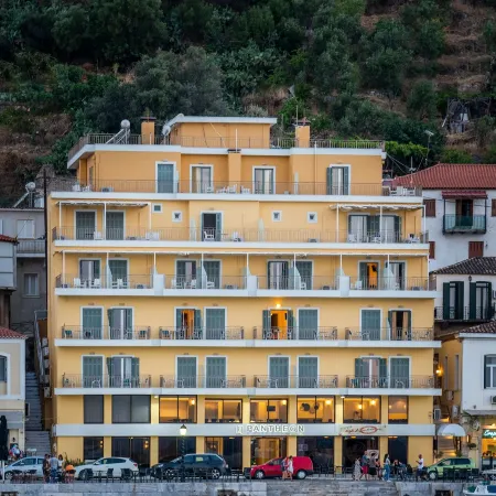 Pantheon City Hotel