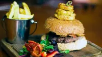 Allingham Arms Hotel - breakfast