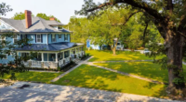 Beautiful Home Located in Norcross