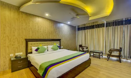 Treebo Elysee, Patel Nagar Отели рядом со станцией Dehradun